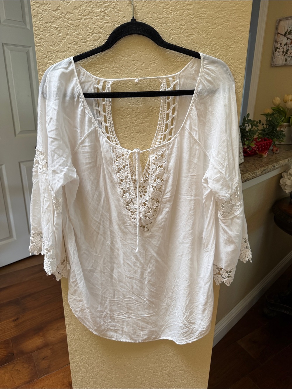 Spatial Dolce Boho Lace-Trim White Women’s Peasant Top